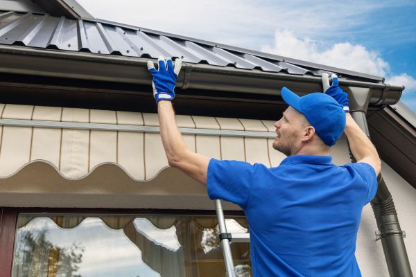 Rain Gutter Maintenance in Coeur D Alene